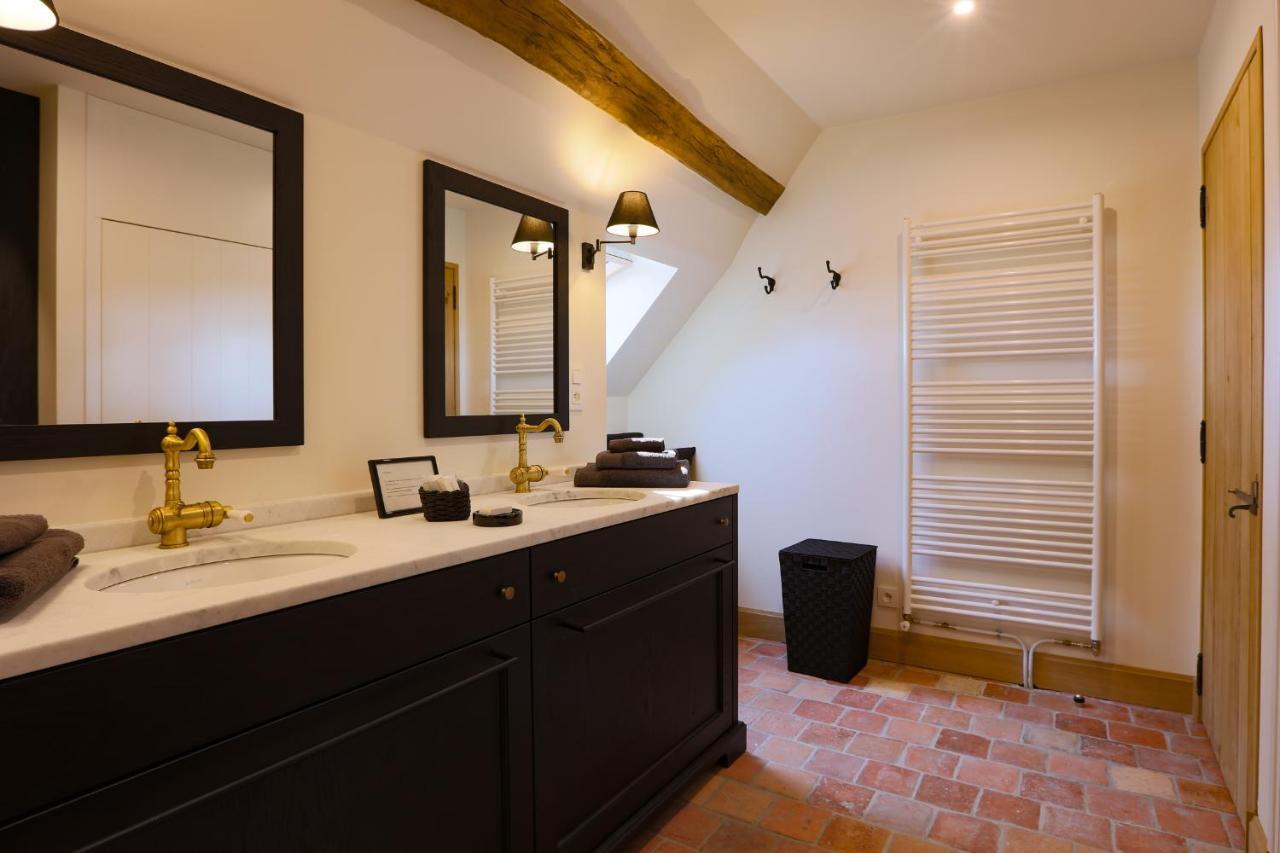 Bed and Breakfast La Ferme De Planchevienne Маньи-Кур Экстерьер фото